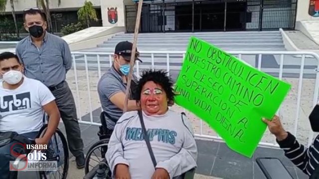 Susana Solis Informa SE INCONFORMAN personas con discapacitad con el cierre del Conejobus