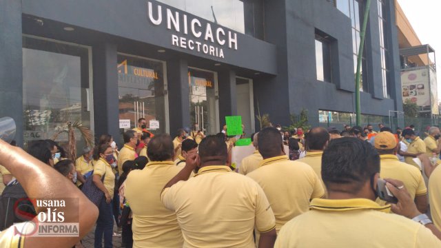 Susana Solis Informa SE MANIFIESTAN trabajadores de la UNICACH  por pagos incompletos de aguinaldo