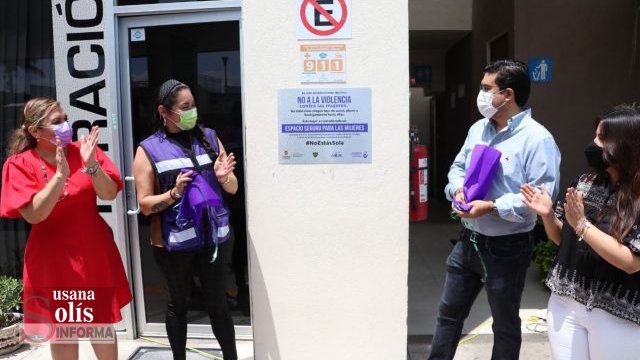 Susana Solis Informa Develan placa de “Espacio seguro para las mujeres” en Tuxtla Gutiérrez