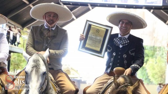 Susana Solis Informa RECONOCE Federación Mexicana de la Charrería a Eduardo Ramírez