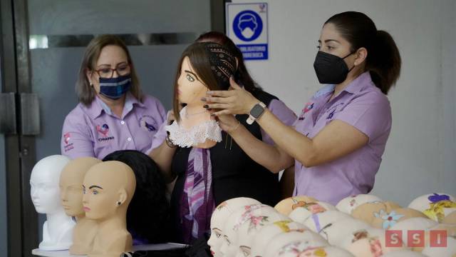 Susana Solis Informa Entrega Voluntariado “Siempre al lado de la gente” cabecitas para pelucas oncológicas