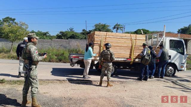 Susana Solis Informa DECOMISAN madera ilegal en Cintalapa