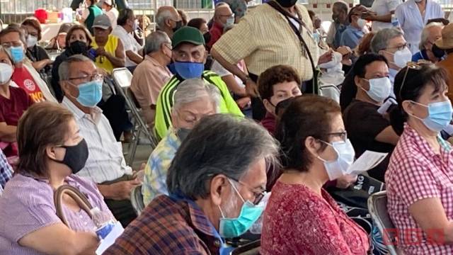 Susana Solis Informa MÁS de 35 mil personas reciben vacuna de refuerzo en Chiapas
