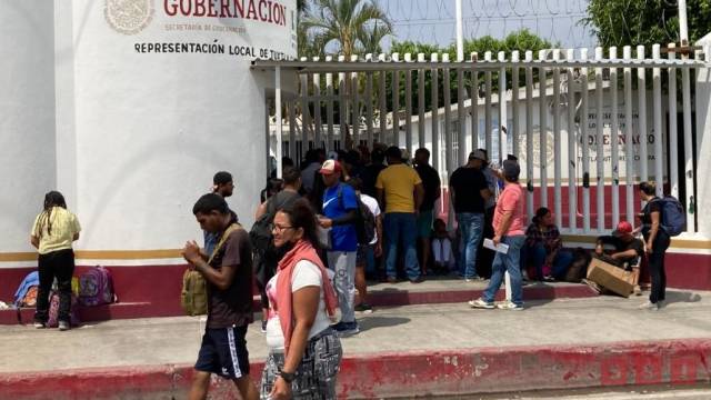 Susana Solis Informa MIGRANTES se manifiestan nuevamente en busca de una visa