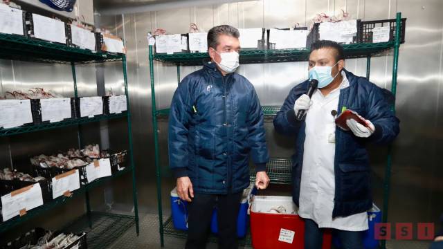 Susana Solis Informa Inaugura Rutilio Escandón Área de Preparación de Crioprecipitado en el Banco de Sangre de Tuxtla Gutiérrez