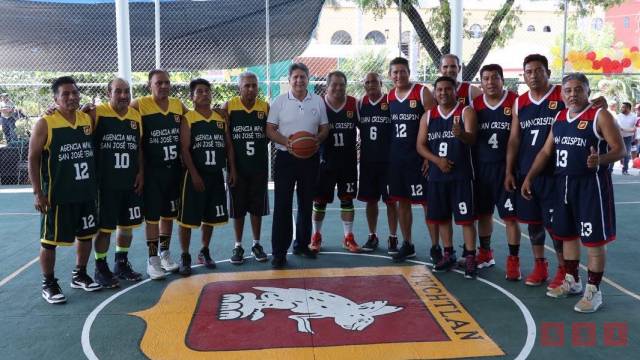 Susana Solis Informa Para fomentar el deporte y la cultura entre las nuevas generaciones Inaugura Carlos Morales domo en Terán