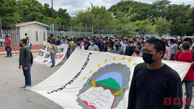 Susana Solis Informa Normalistas piden transparencia en la asignación de plazas