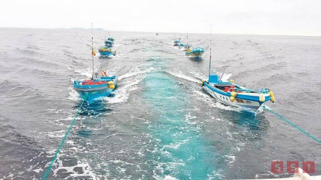 Susana Solis Informa Aseguran a tres mexicanos con hidrocarburo en alta mar