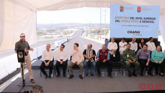 Susana Solis Informa Rutilio Escandón abre al tránsito la parte superior del doble paso a desnivel del Libramiento Norte