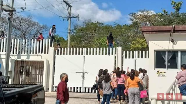 Susana Solis Informa Denuncian privación de la libertad de normalistas a niños de Centro de Atención Infantil