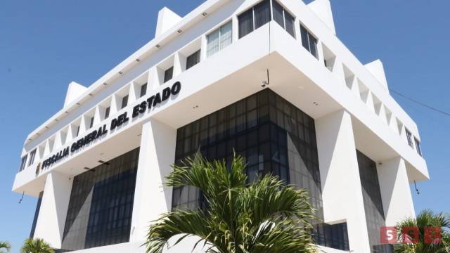 Susana Solis Informa Encuentran sin vida a familia en Ángel Albino Corzo; dejan carta póstuma