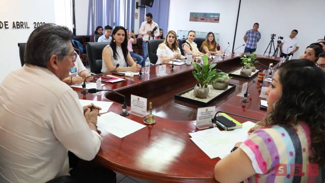 Susana Solis Informa Se aprueban diferentes dictámenes para el mejoramiento de Tuxtla Gutiérrez a través del Cabildo