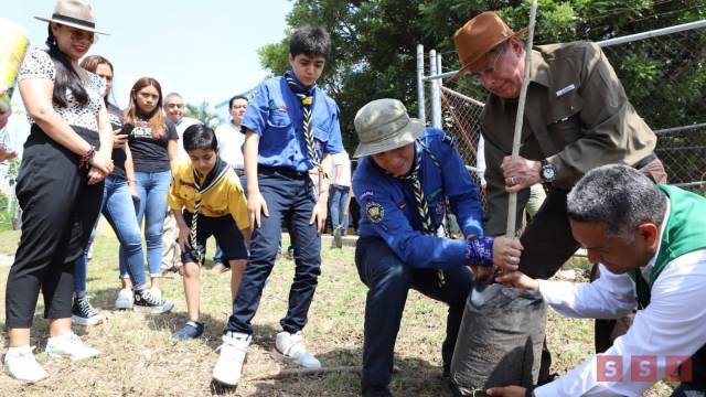 Susana Solis Informa Realizan jornada de reforestación en instalaciones de Centro Empresarial