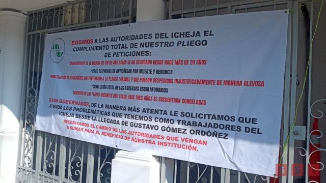 Susana Solis Informa Protestan trabajadores del ICHEJA por falta de cumplimiento al contrato colectivo