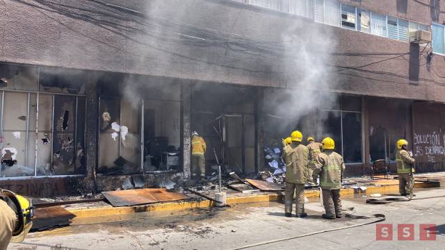 Susana Solis Informa EN CENIZAS quedaron las oficinas de educación federalizada en Chiapas