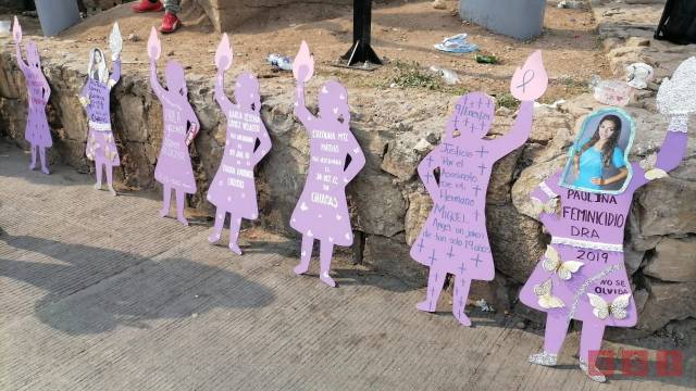 Susana Solis Informa ENTREGAN flores marchitas como protesta por feminicidios en Chiapas