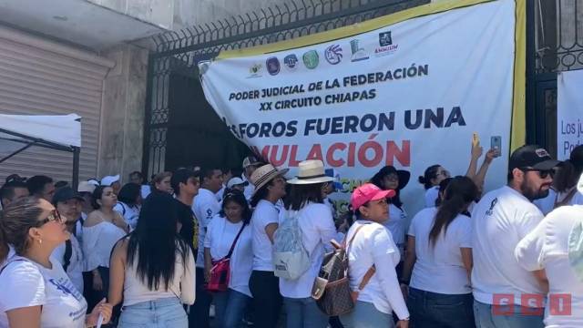 Susana Solis Informa IRRUMPEN trabajadores del Poder Judicial en Congreso de Chiapas