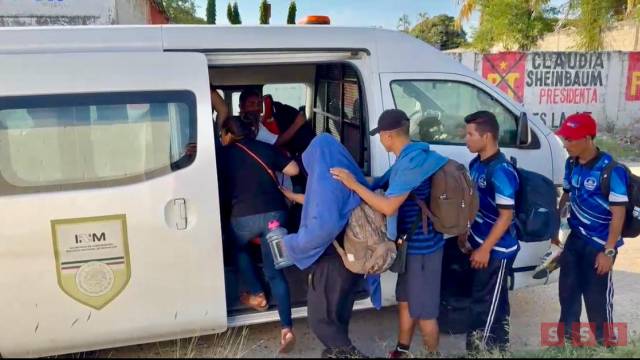 Susana Solis Informa ABANDONAN caravana migrante; se entregan al INM