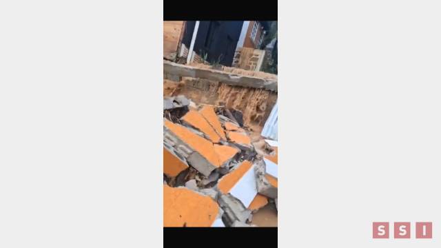 Susana Solis Informa FUERTE lluvia en San Cristóbal deja daños en viviendas y calles encharcadas