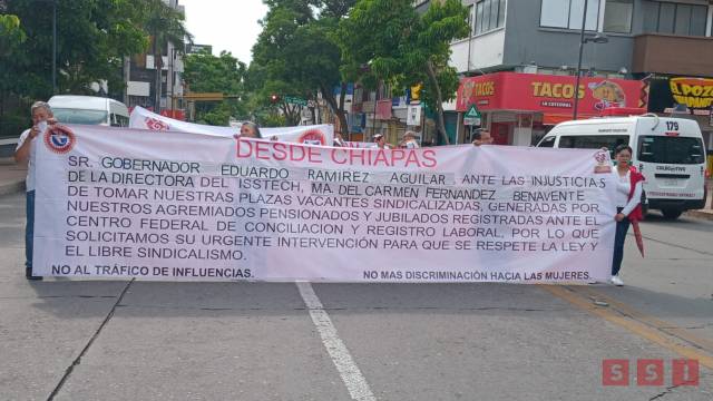 Susana Solis Informa Protestan contra directora del ISSTECH María del Carmen Fernández Benavente