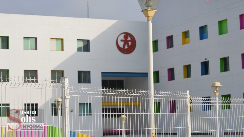 EXCLUYEN a trabajadores de Hospital pediátrico de vacunación contra  COVID-19 - Susana Solis Informa