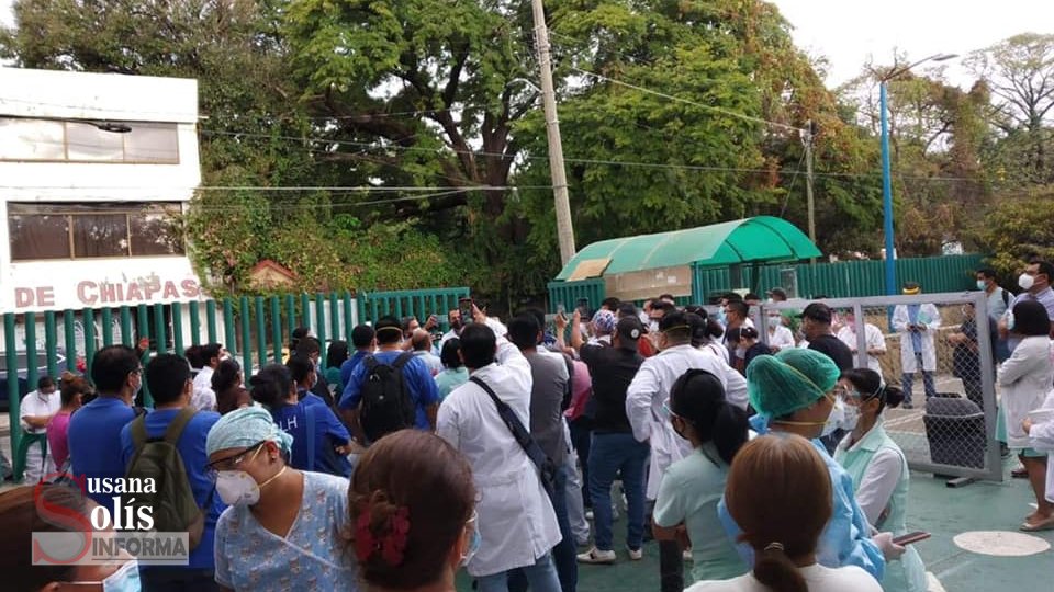 PROTESTAN trabajadores del IMSS tras fallecer dos de sus compañeros - Susana Solis Informa