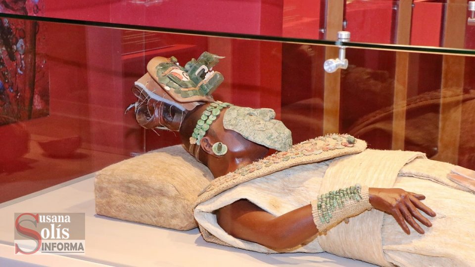 Es una exposición en tributo a Ix Tz’akbu Ajaw, esposa del Rey Pakal I, hallazgo que corroboró el estatus de igualdad entre los mayas