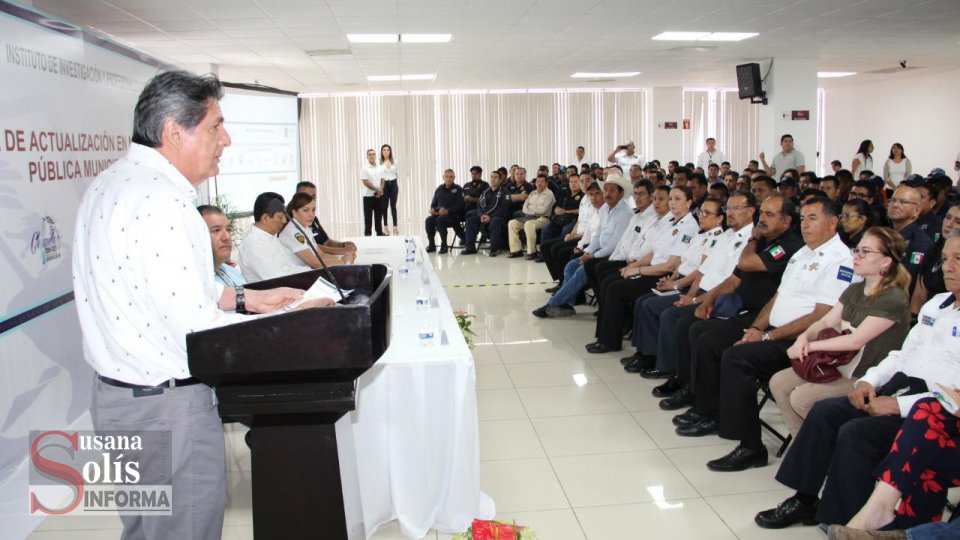 Realizan Primer Foro de actualización en Seguridad Pública Municipal - Susana Solis Informa