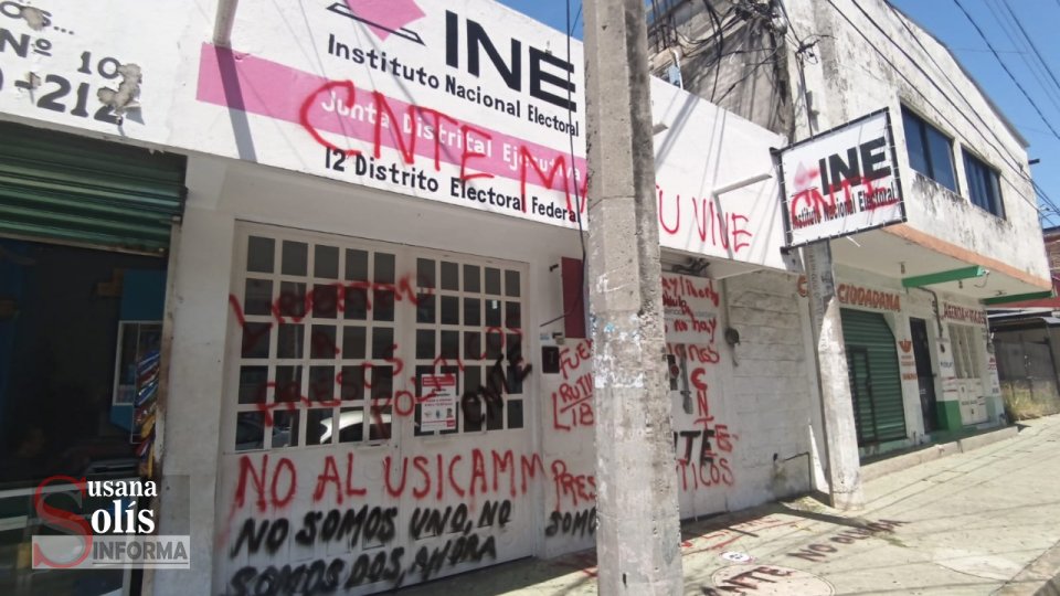 Vandalizan oficinas del INE; quiebran cristales en Ocosingo - Susana Solis Informa