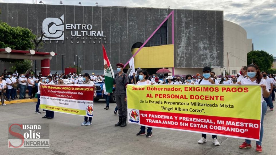 MARCHAN por falta de pago a docentes y piden la construcción de una escuela Susana Solis Informa