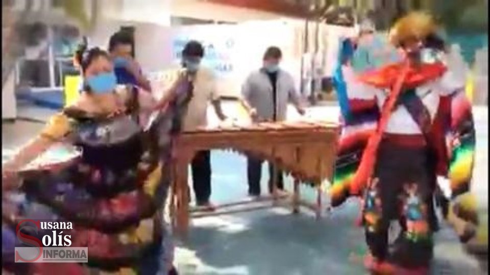 AGRADECEN a trabajadores de la salud con marimba en #Chiapas - Susana Solis Informa