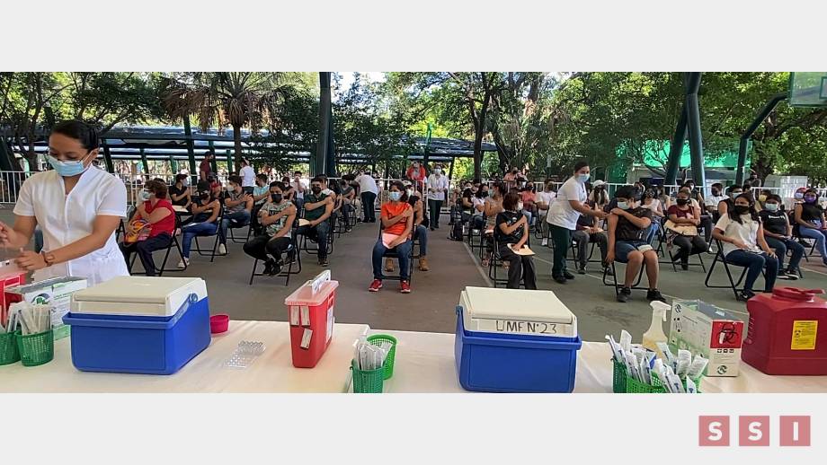 RESPONDEN jóvenes de 15 a 17 años para vacunarse contra COVID-19 Susana Solis Informa