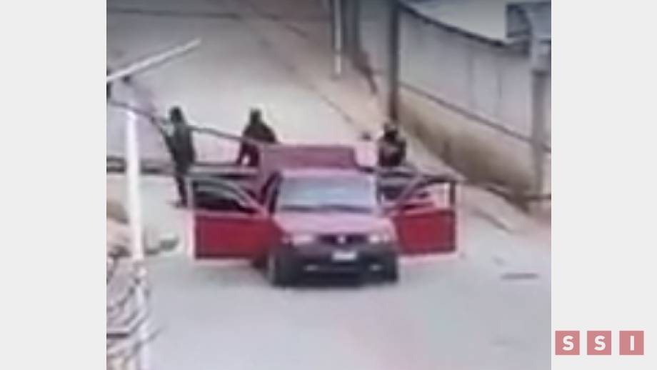 SE ENFRENTAN a balazos en Oxchuc, Chiapas Susana Solis Informa