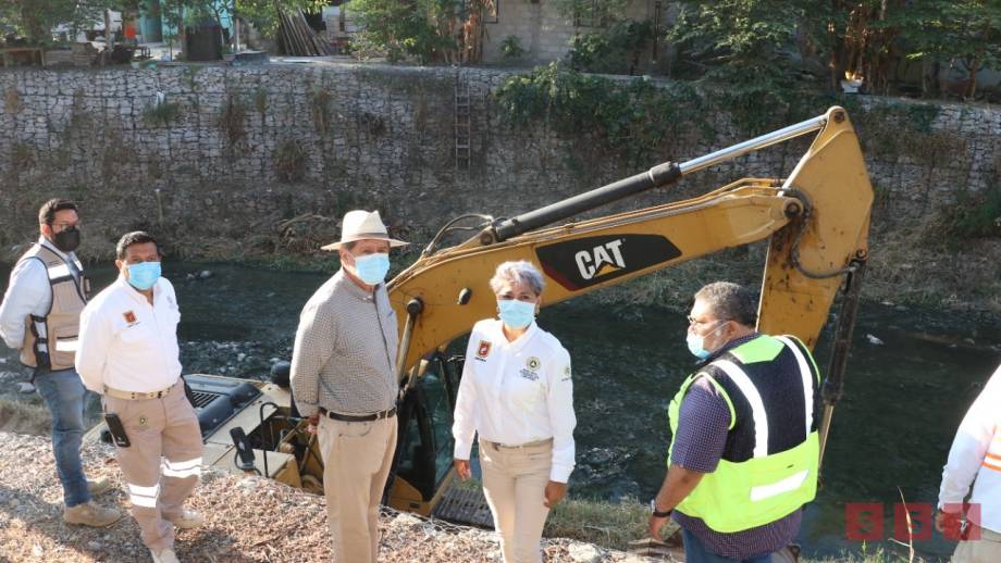 Continúan trabajos de desazolve del río Sabinal en el lado Oriente de Tuxtla Gutiérrez - Susana Solis Informa
