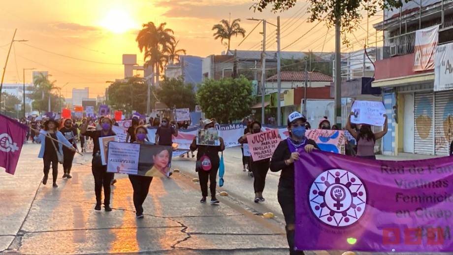 MILES de mujeres protestan en Chiapas contra la violencia y los femicidios Susana Solis Informa