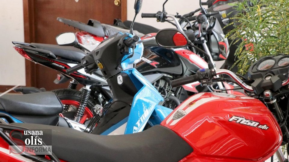 La ciudadanía entregó al MP objetos que recuperó del saqueo