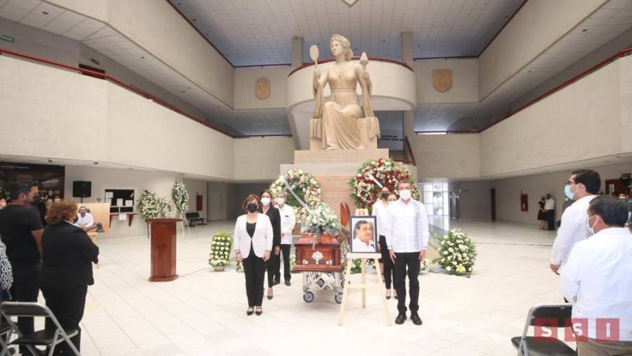 Acude Rutilio Escandón a homenaje póstumo al magistrado presidente del Poder Judicial del Estado - Susana Solis Informa