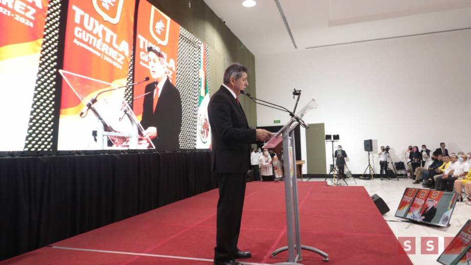 Tuxtla ejemplo de orden financiero y transparencia: Carlos Morales Vázquez - Susana Solis Informa