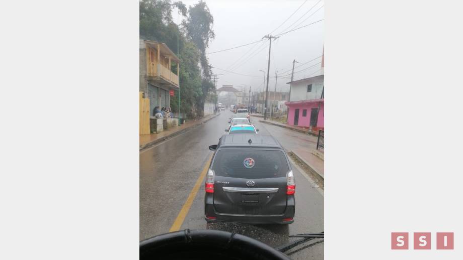 Rompen acuerdos; indígenas de Oxchuc reanudan bloqueos en la carretera San Cristóbal-Ocosingo Susana Solis Informa