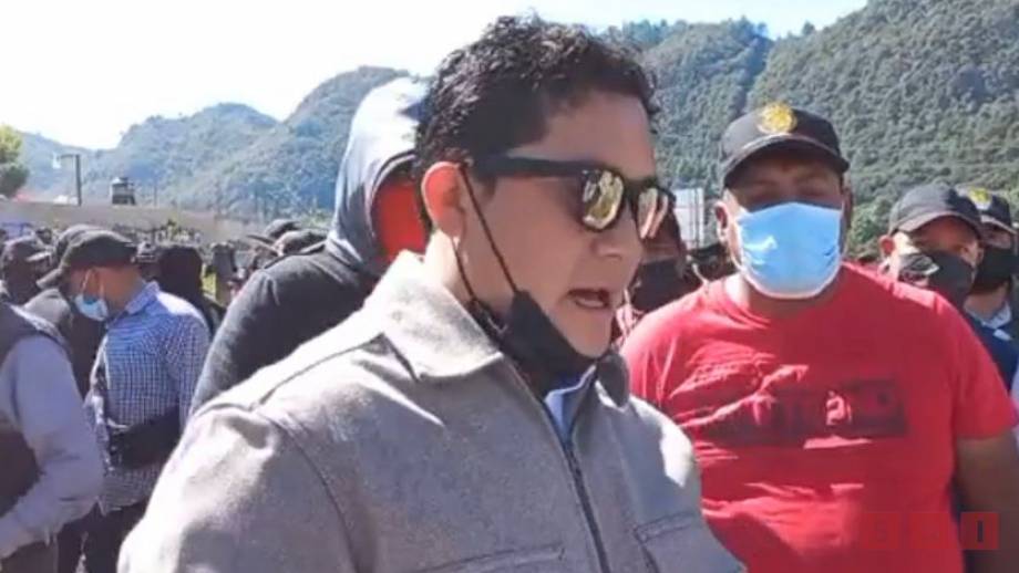 Usurpa líder de motonetos representatividad de la comunidad Cuxtitali el Pinar en SCLC - Susana Solis Informa