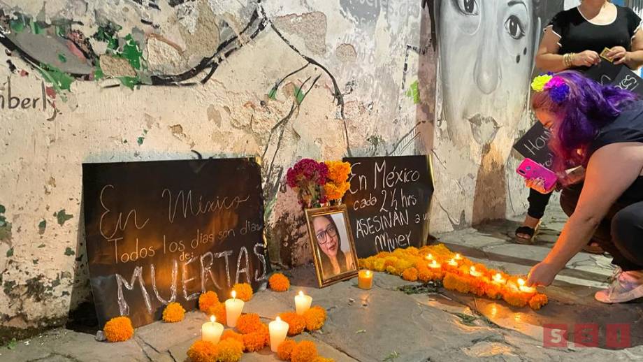 Colocan ofrenda en honor a las víctimas de feminicidio en Chiapas Susana Solis Informa
