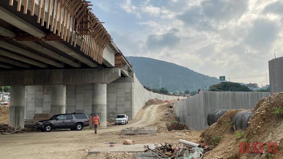Reinician trabajos del paso a desnivel de Libramiento Norte en Tuxtla - Susana Solis Informa