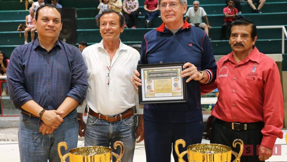 Inaugura Carlos Morales el 41 Campeonato Estatal de Básquetbol para Veteranos - Susana Solis Informa
