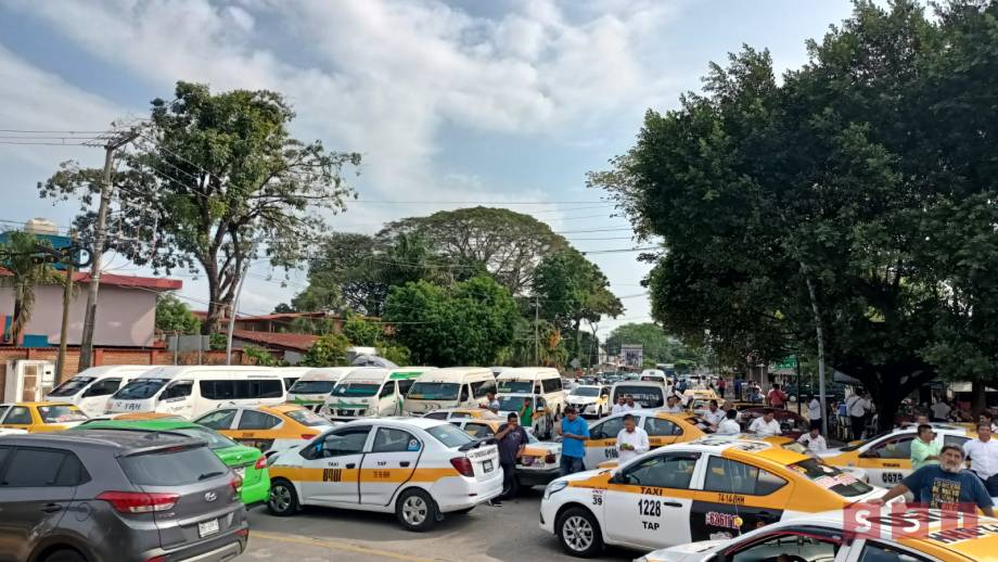 Protestan transportistas en Chiapas por cobro de derecho de piso de la delincuencia - Susana Solis Informa