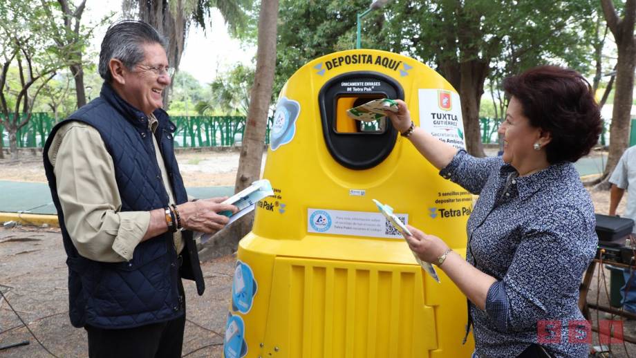 Con circuito interactivo celebra Carlos Morales junto a estudiantes - Susana Solis Informa