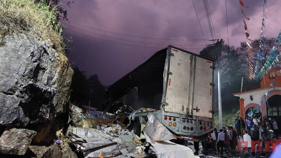 Mueren cuatro personas y hay 25 lesionados en accidente en Oxchuc, Chiapas - Susana Solis Informa