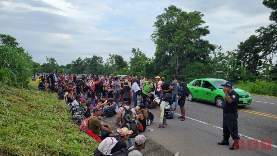 CARAVANA de venezolanos parte de Chiapas ante la falta de atención del INM - Susana Solis Informa