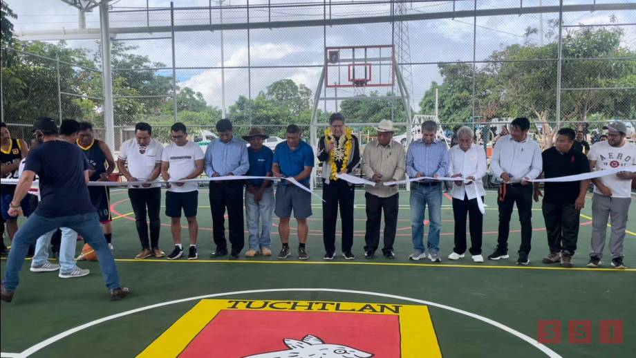 Carlos Morales inaugura domo de usos múltiples en Copoya - Susana Solis Informa