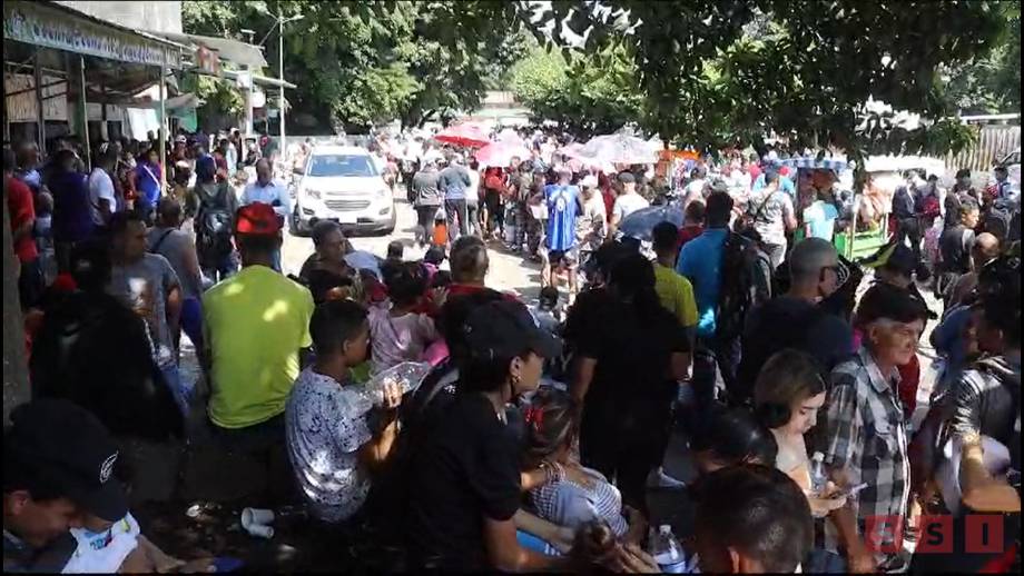 SIGUE la aglomeración de migrantes afuera de la COMAR en Tapachula - Susana Solis Informa
