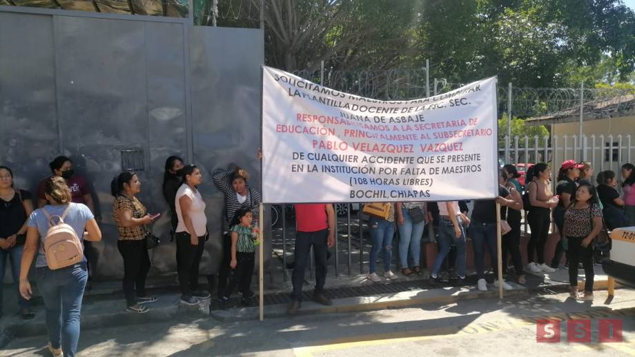 SIN maestros escuela donde hace un año se intoxicaron 100 alumnos - Susana Solis Informa